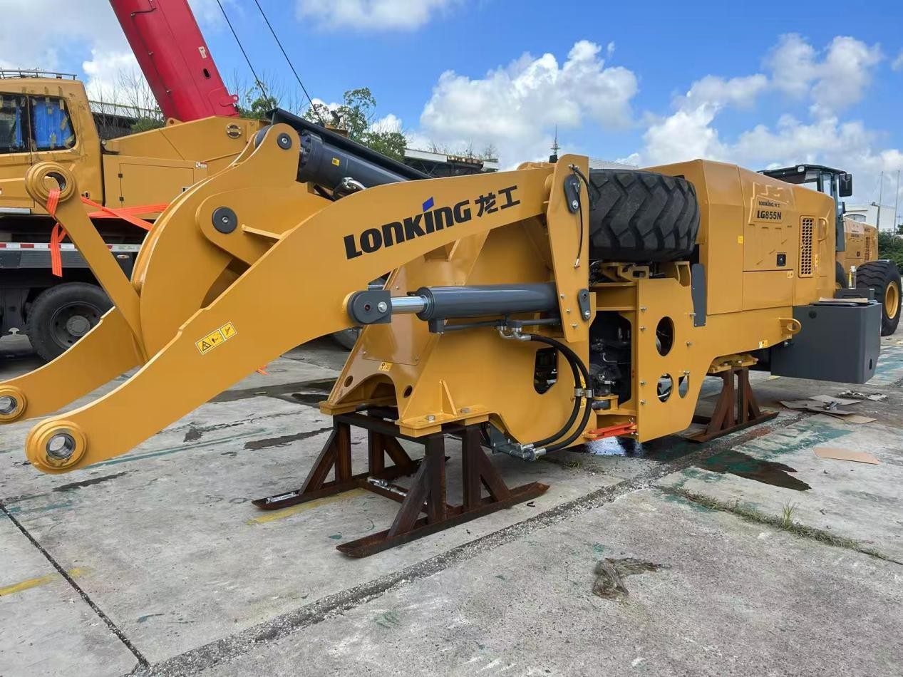 Lonking LG855N Wheel Loader Loaded for Shipment to Colombia, Strengthening Heavy-Duty Operations in South America